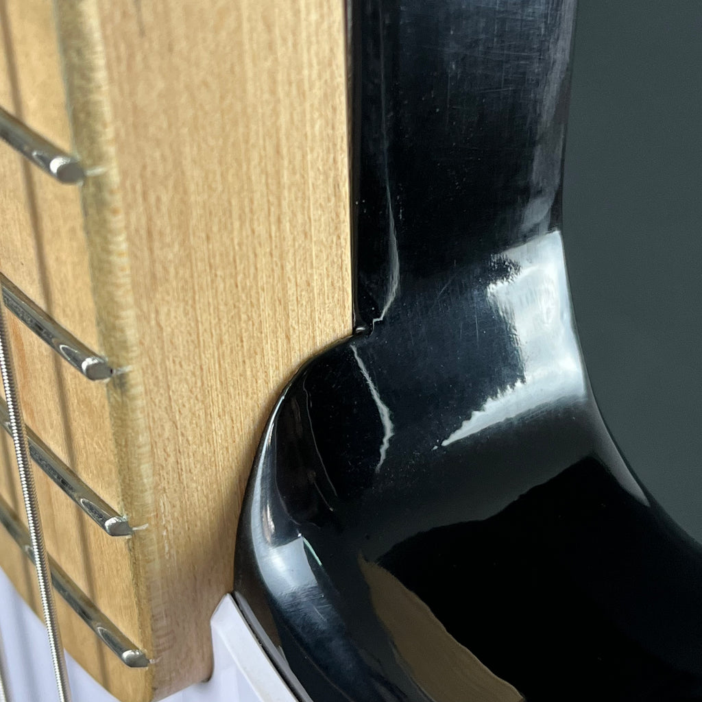 Squier Sonic Precision Bass