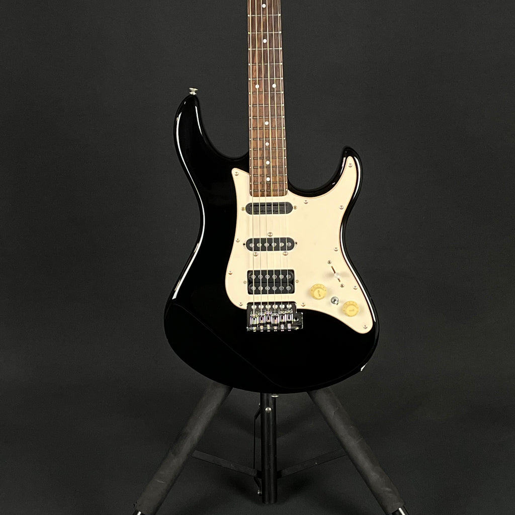 YAMAHA EG112