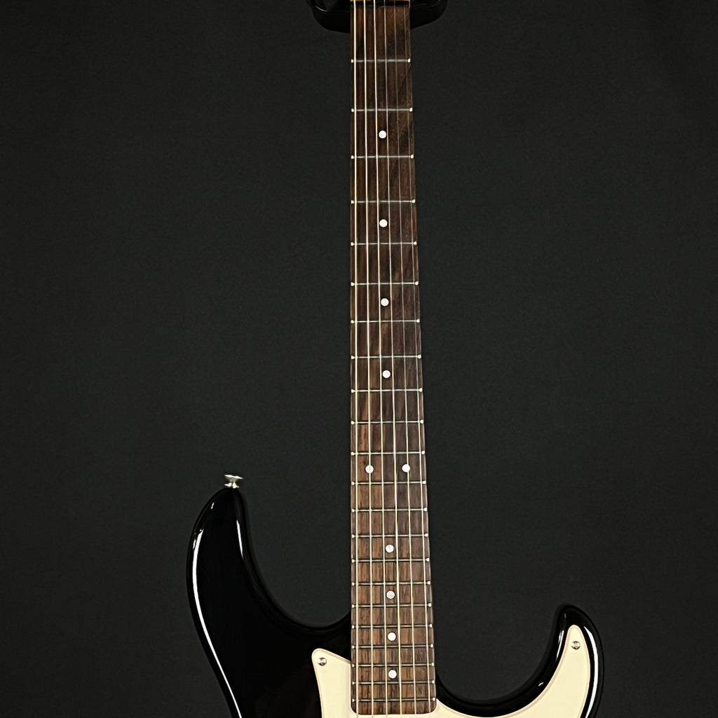 YAMAHA EG112