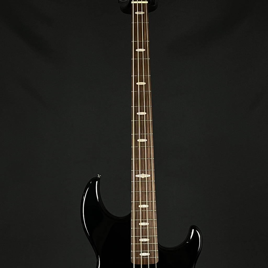 YAMAHA BB424 Bass