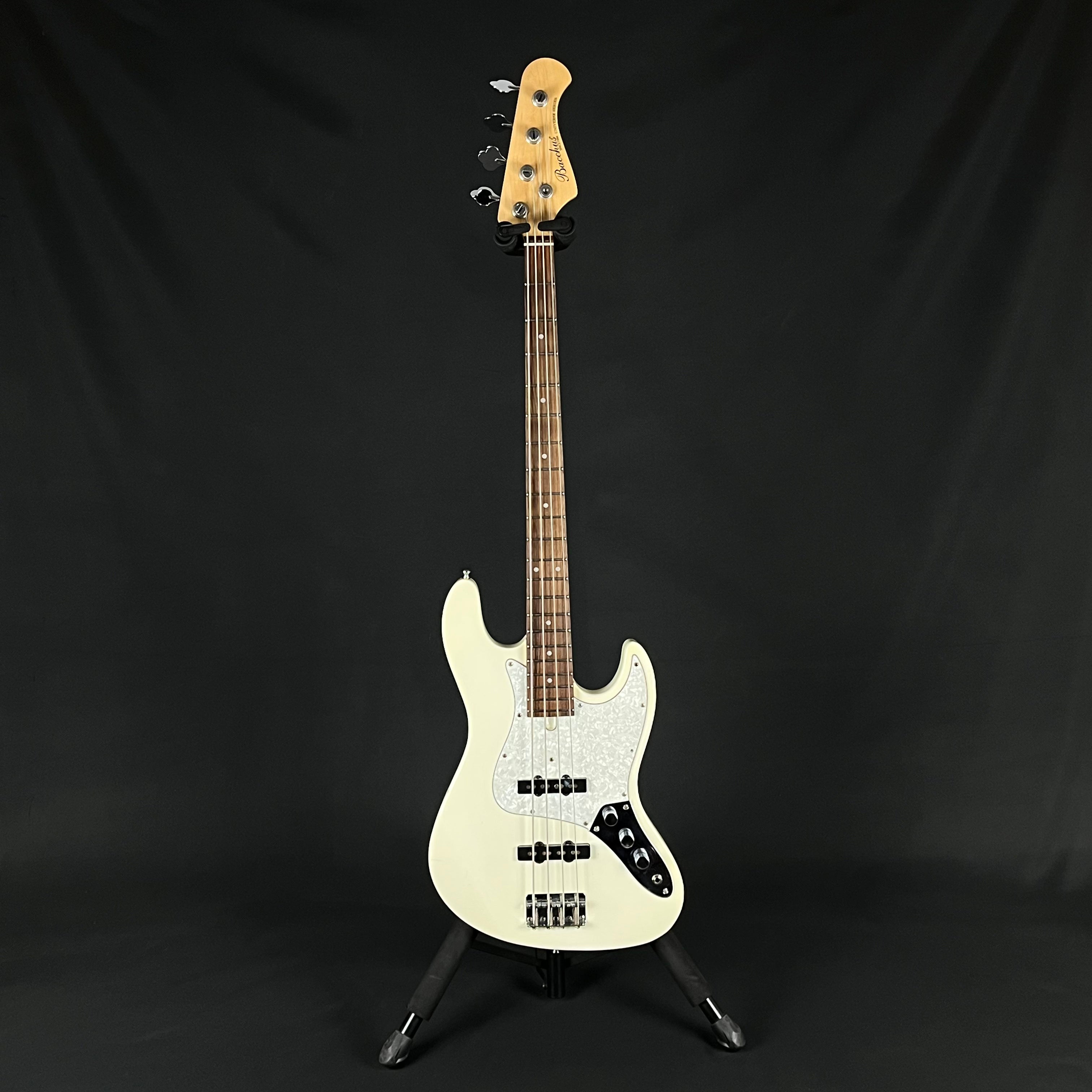 Bacchus Universe Series Jazz Bass