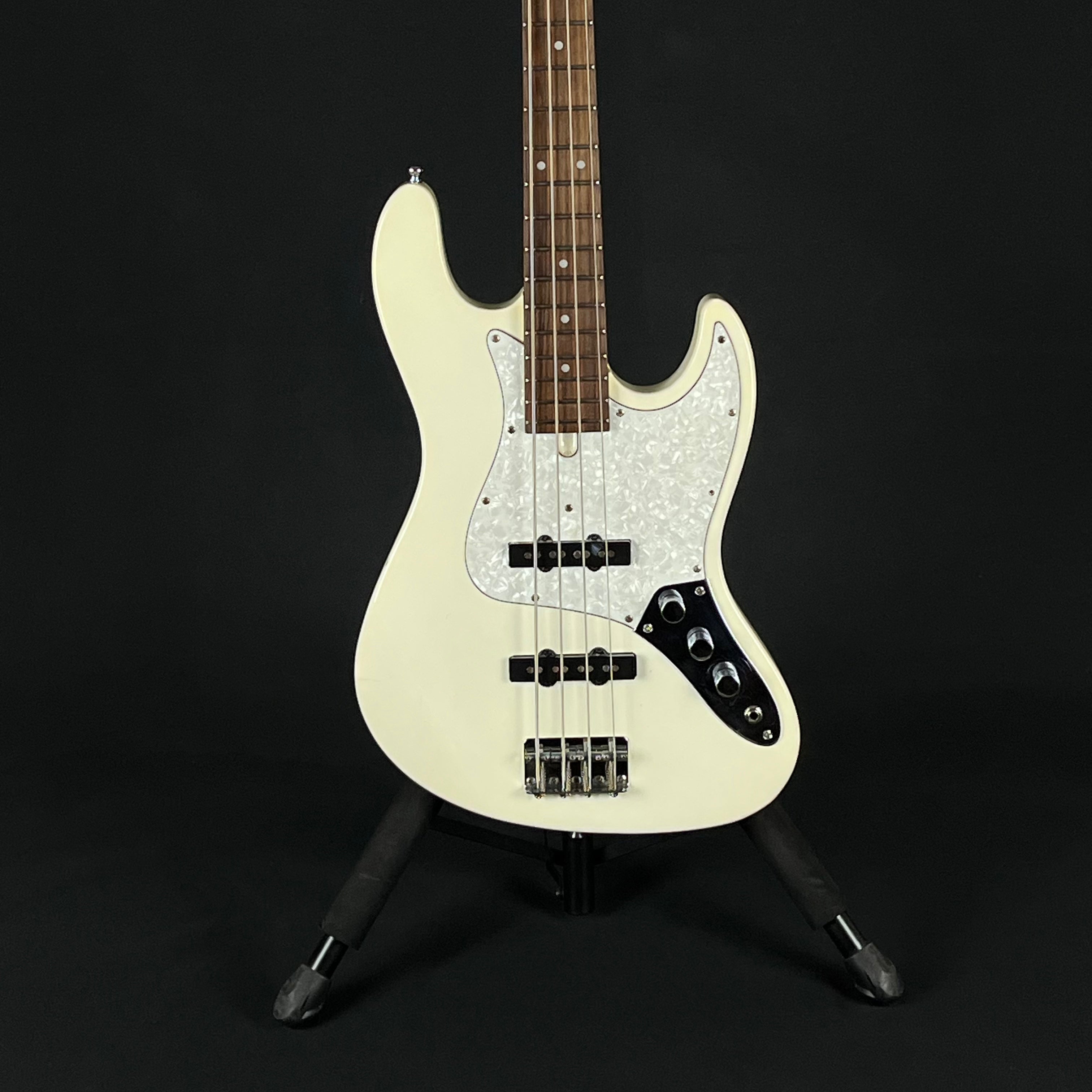 Bacchus Universe Series Jazz Bass