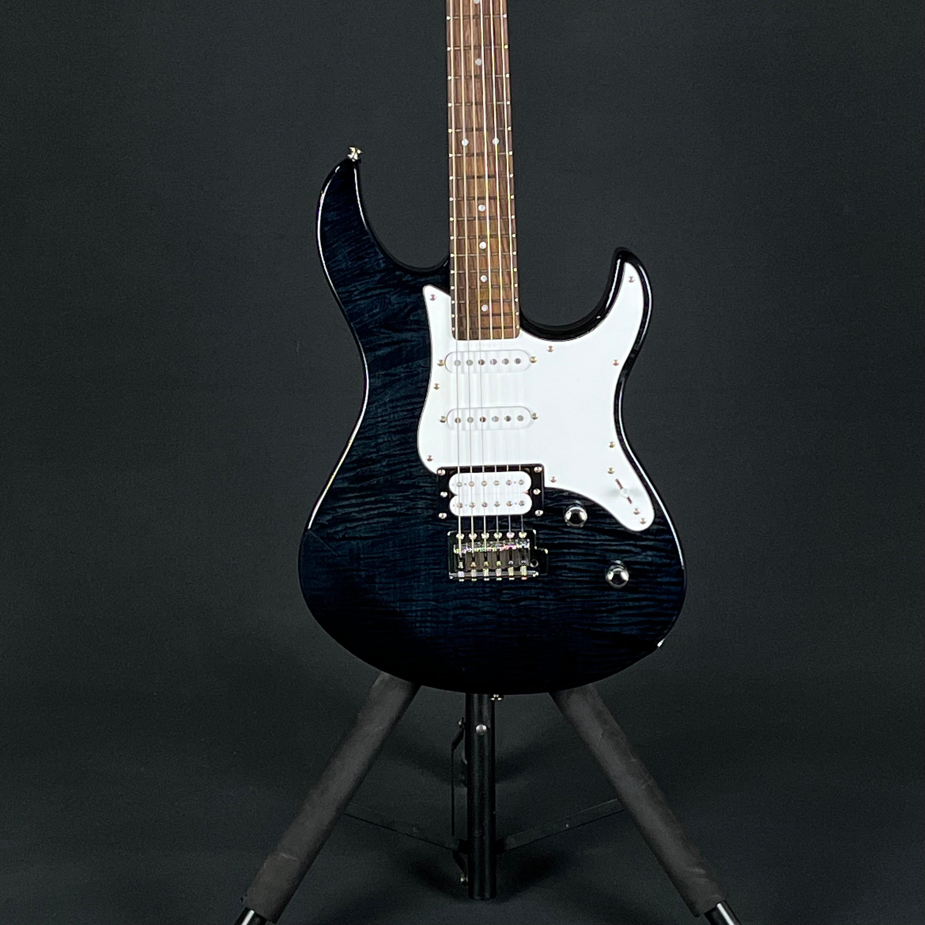 YAMAHA PAC212VFM