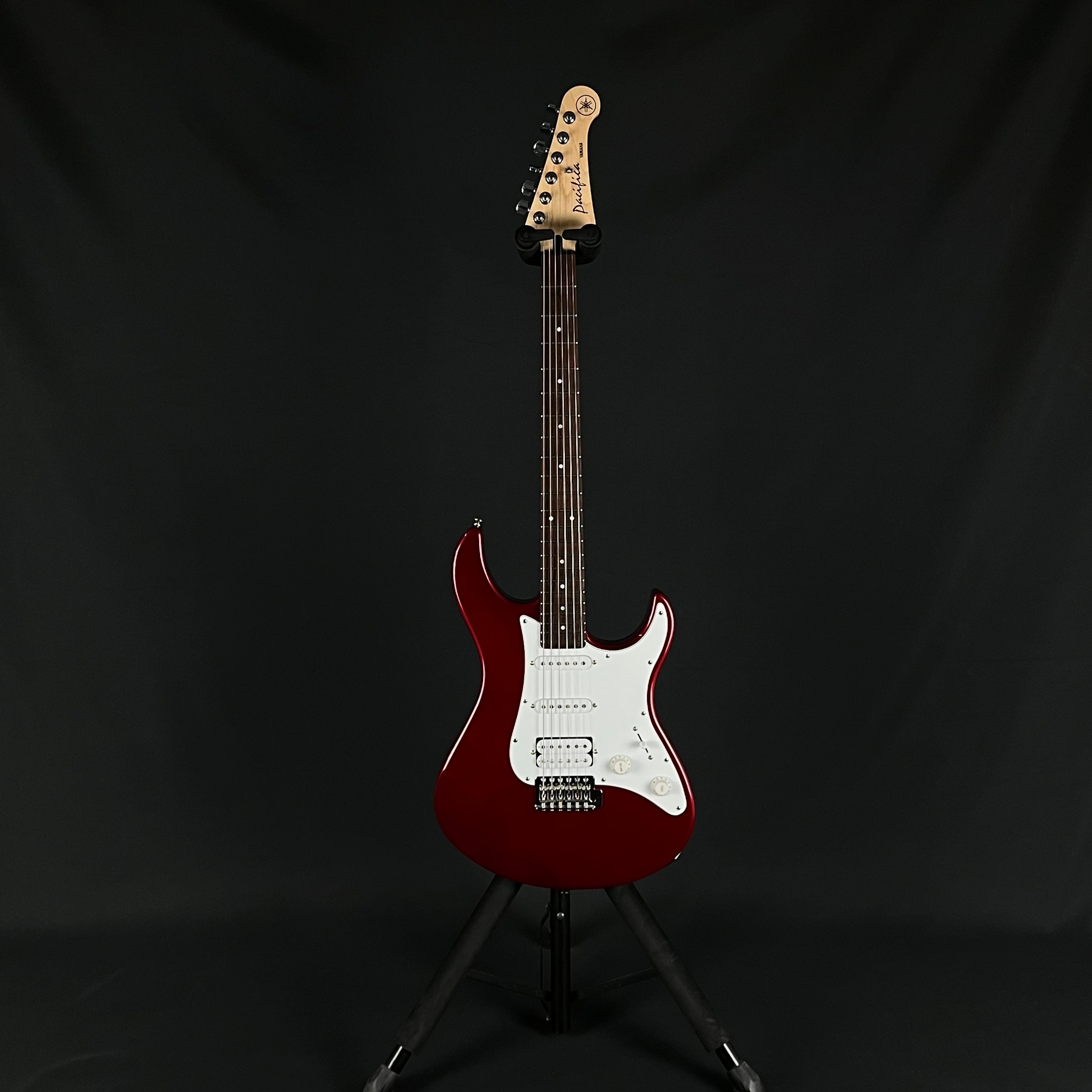 YAMAHA PAC112J