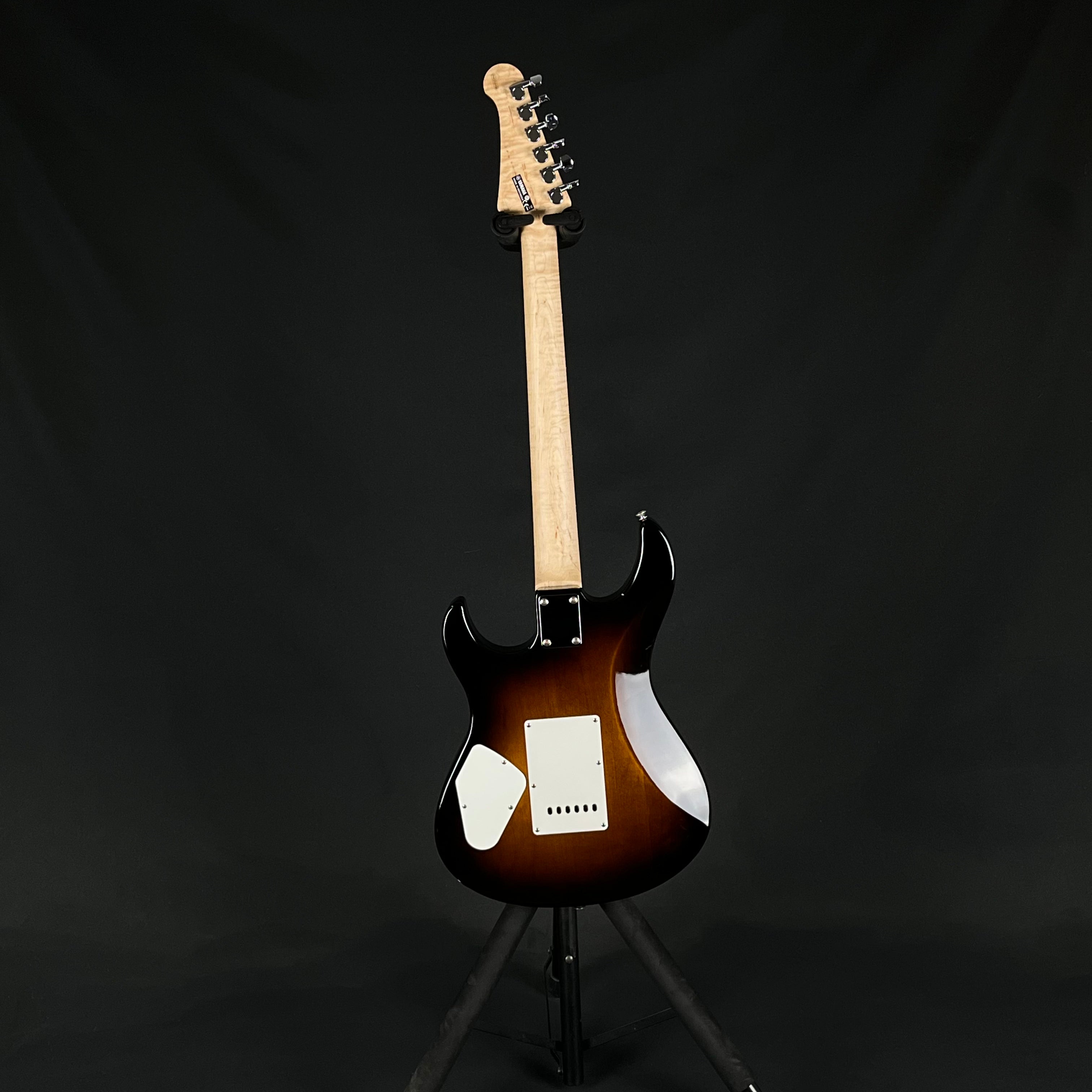 YAMAHA PAC212VQM