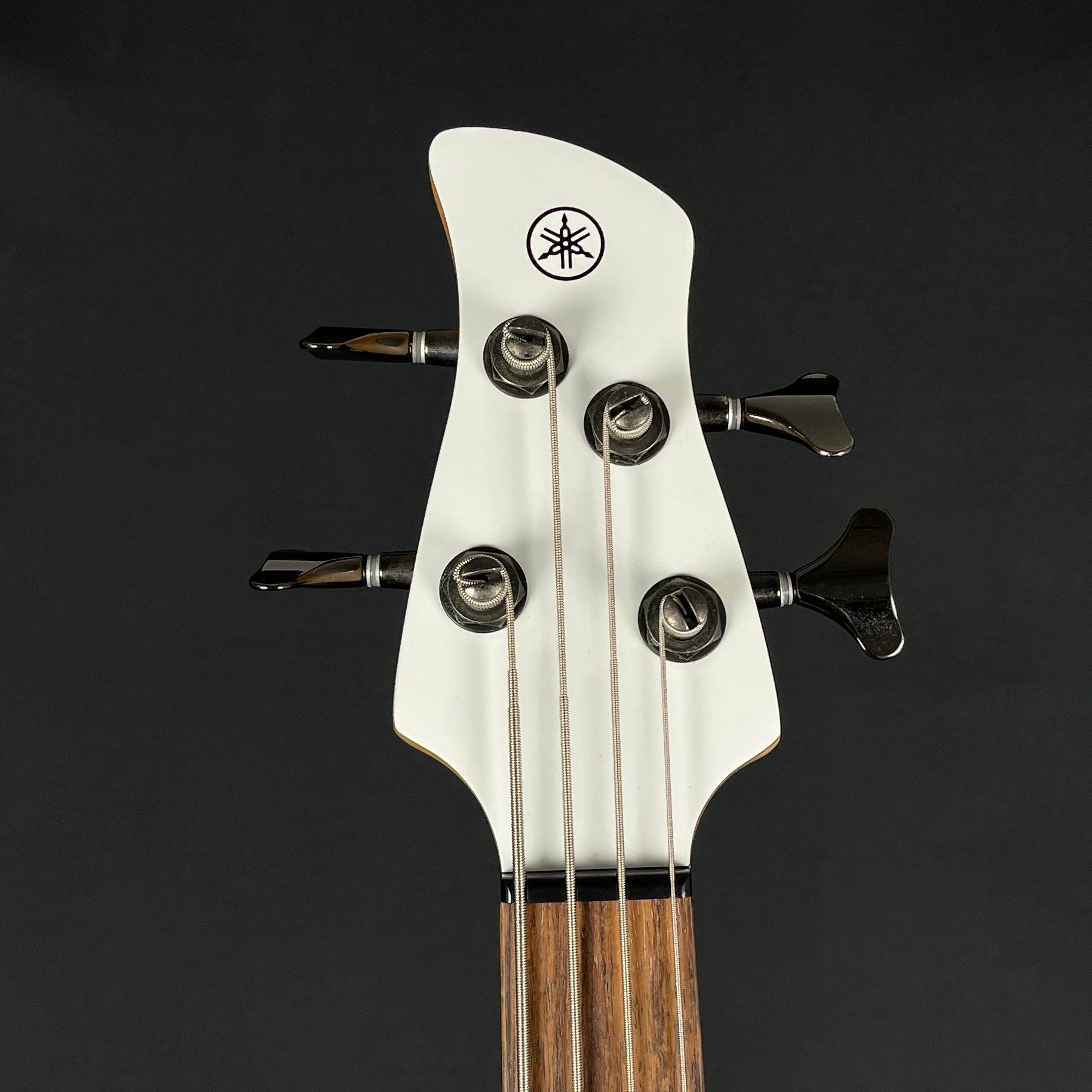YAMAHA TRBX304 Bass