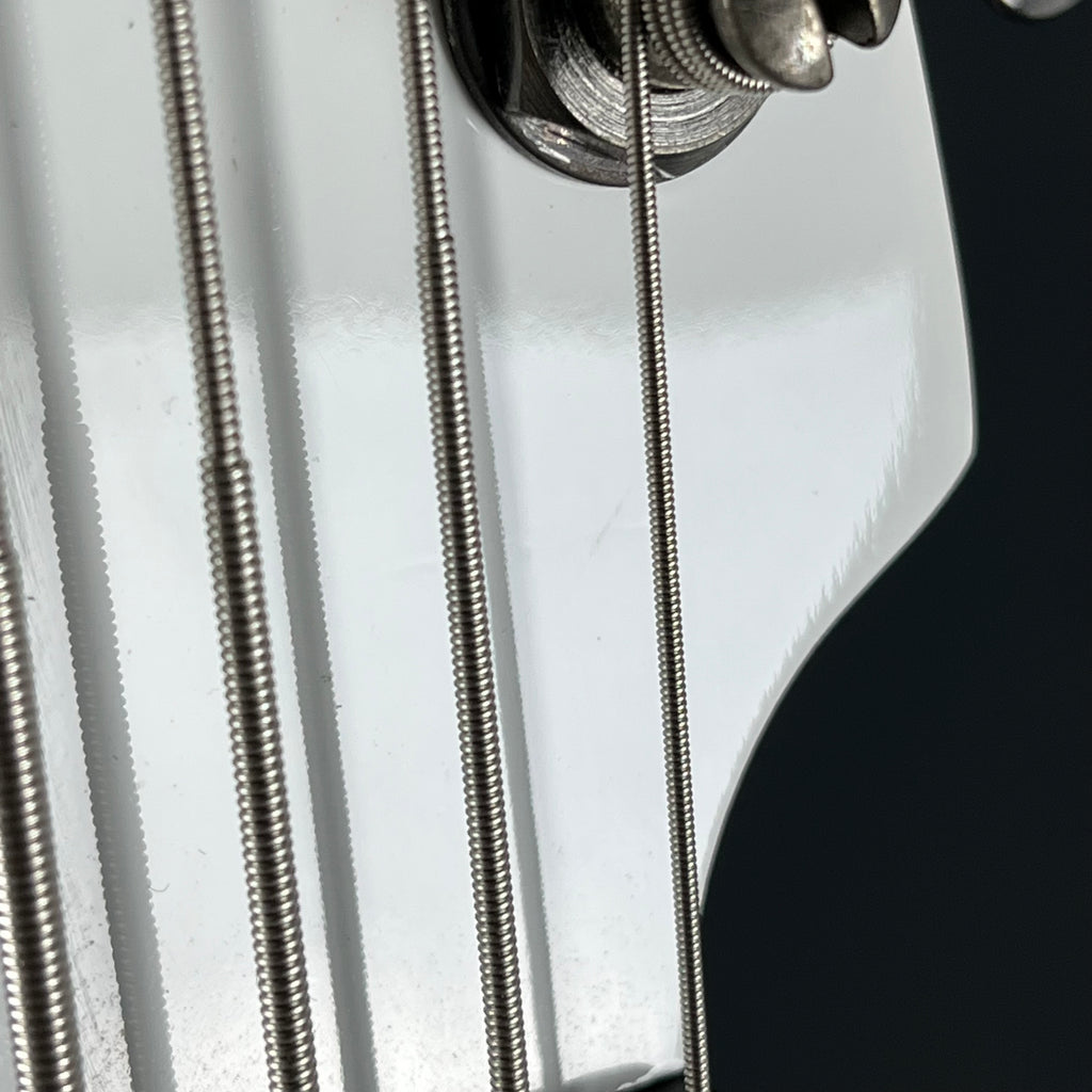 YAMAHA TRBX304 Bass