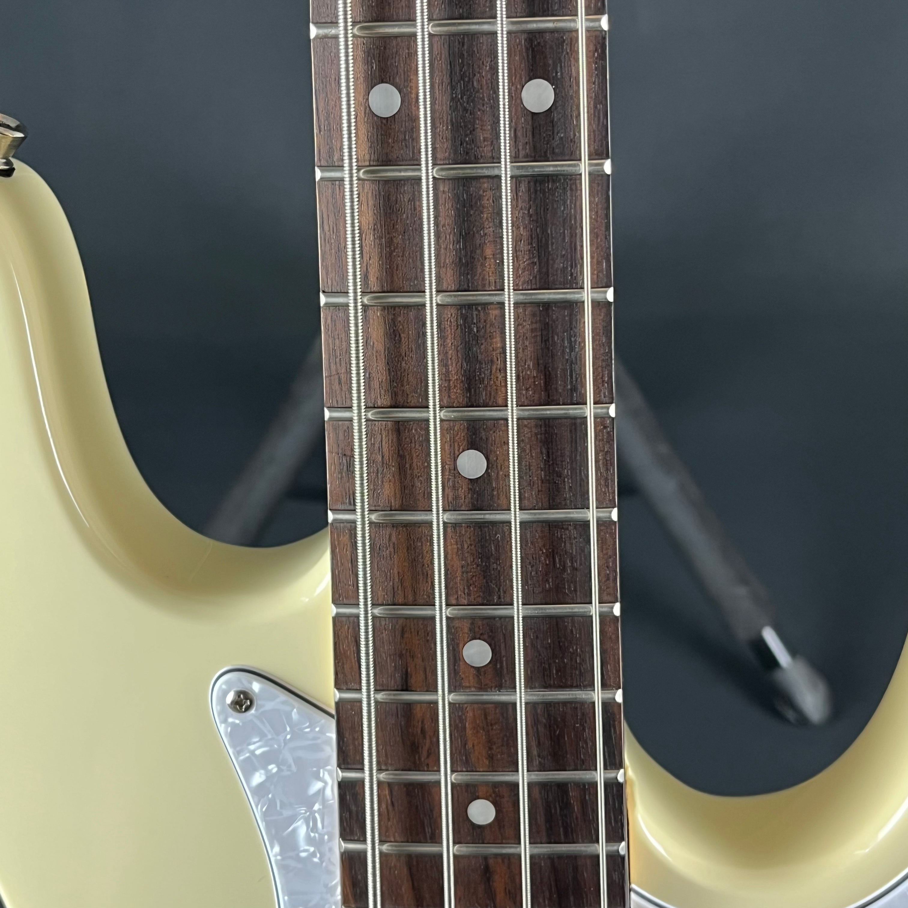 Bacchus WJB-360R Bass