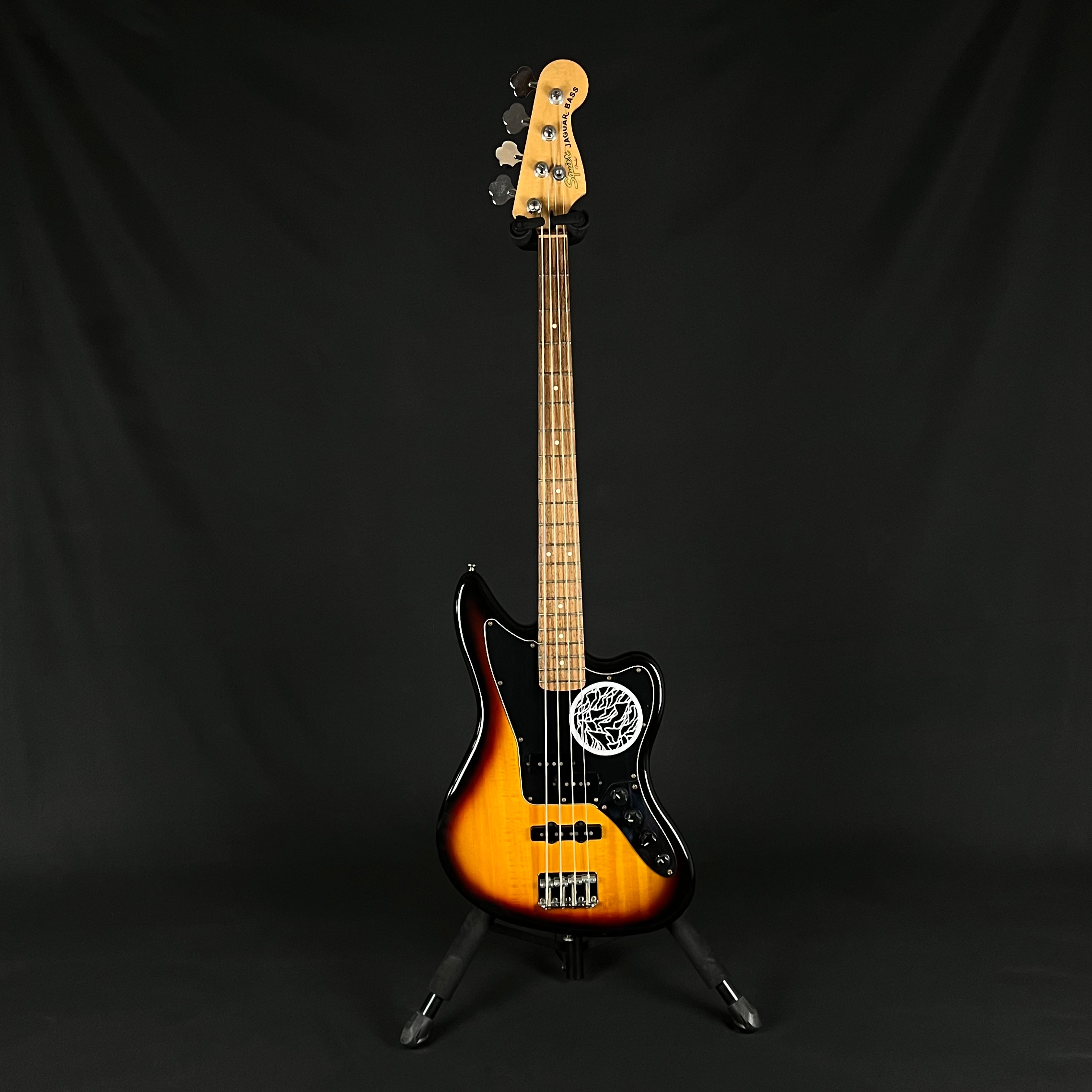 Squier Jaguar Bass