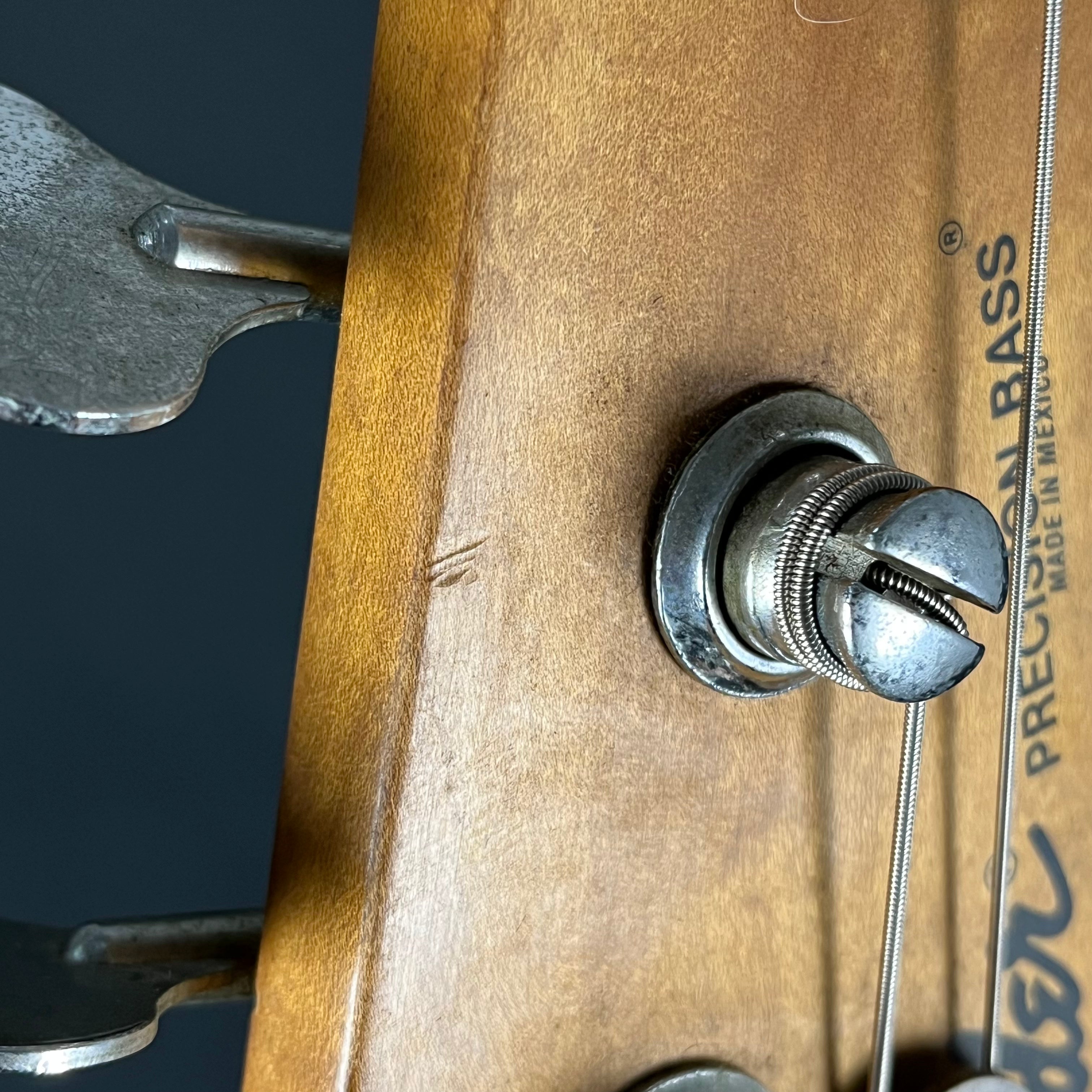 Fender Mexico Precision Bass