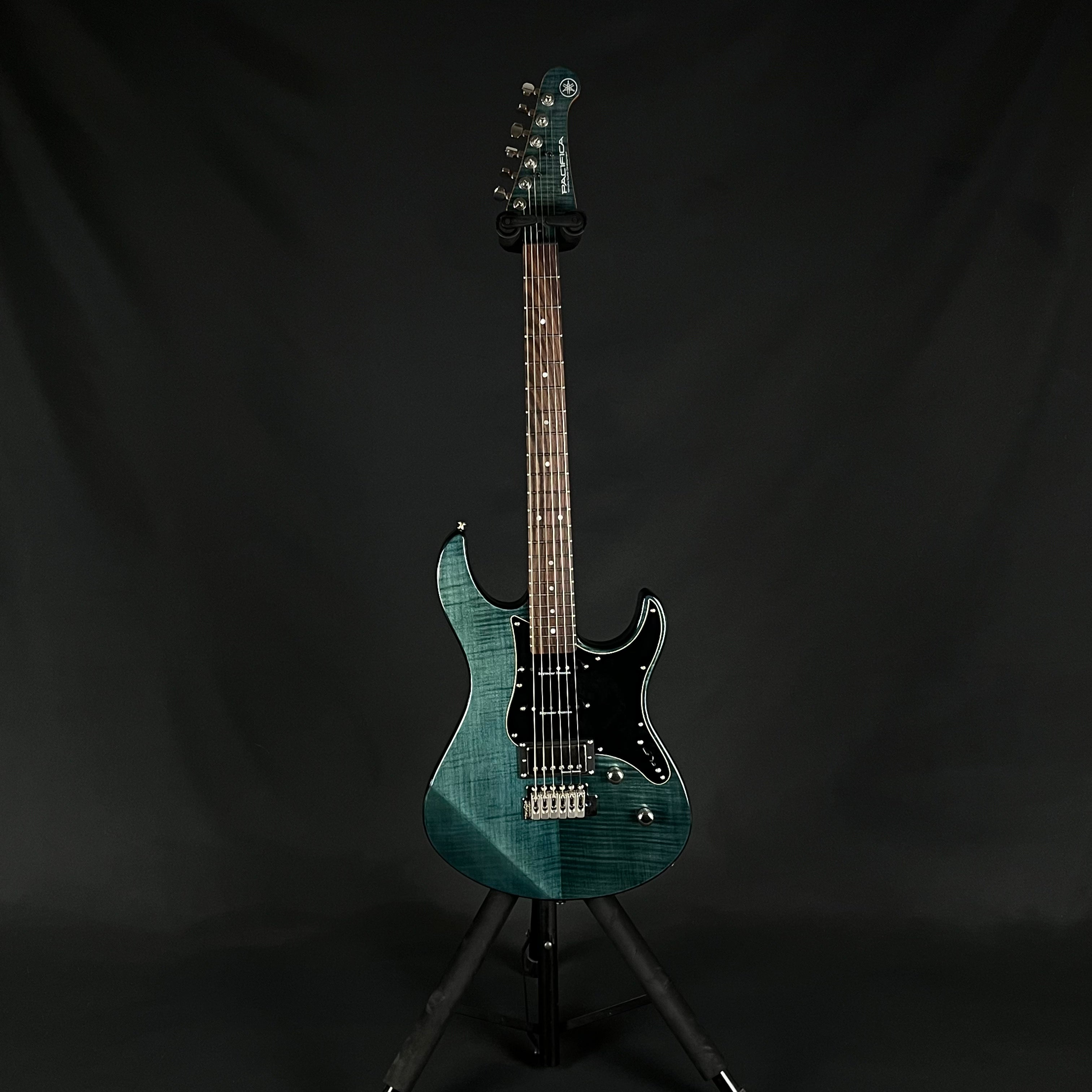 YAMAHA PAC612VIIFM