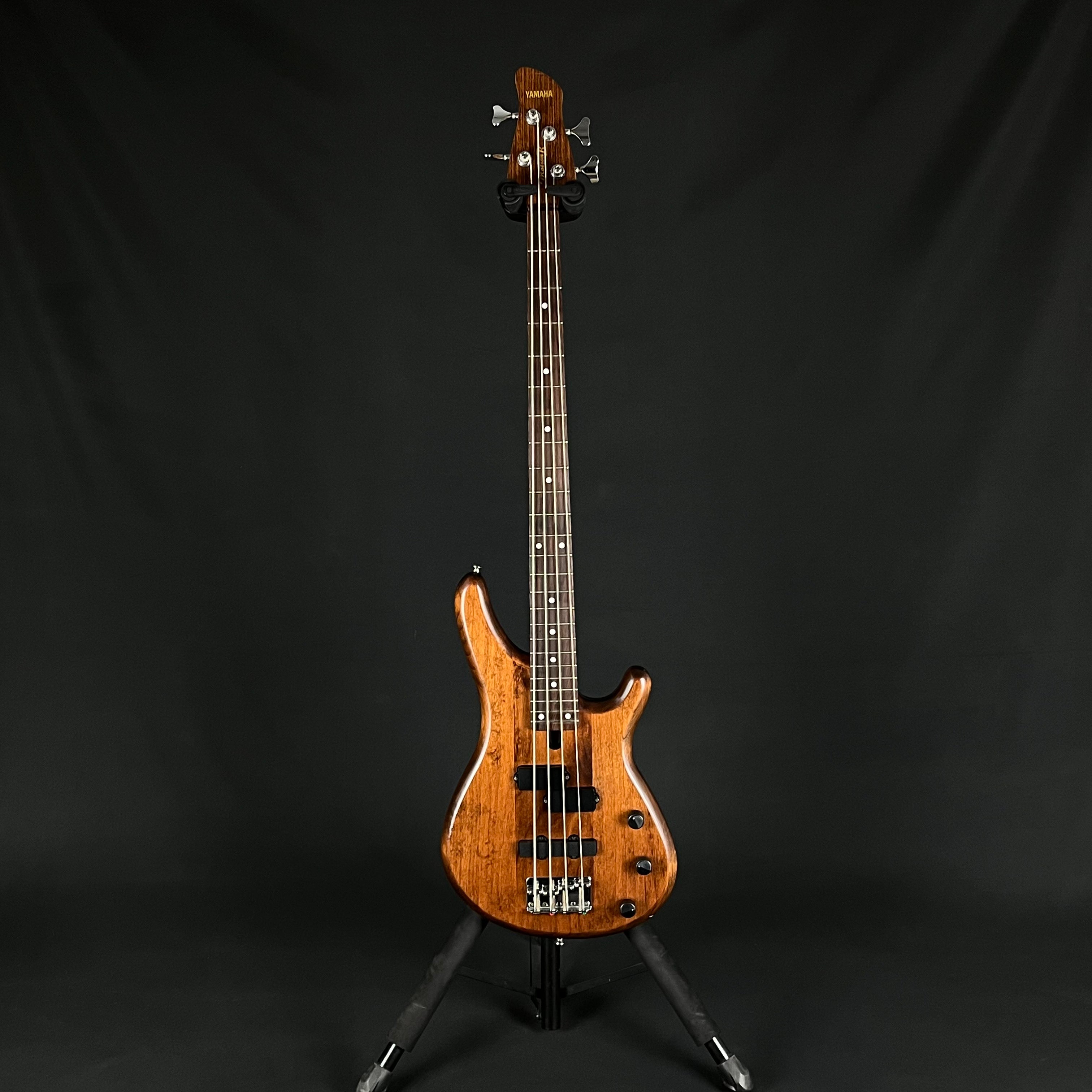 YAMAHA MB40 Bass