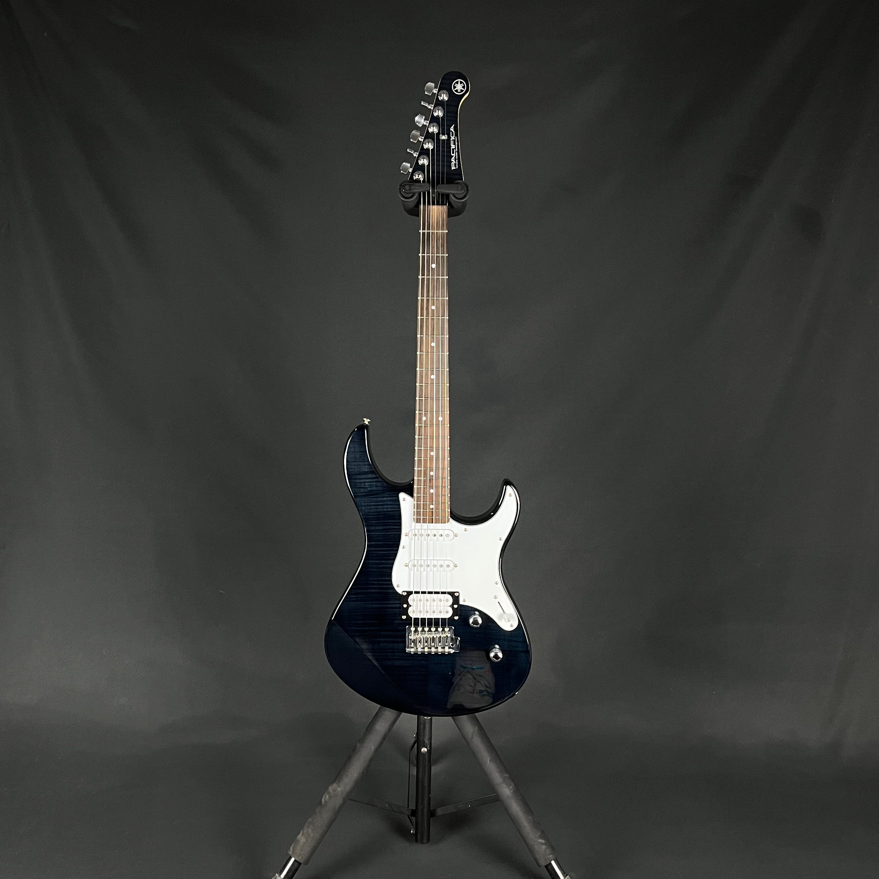 YAMAHA PAC212VQM