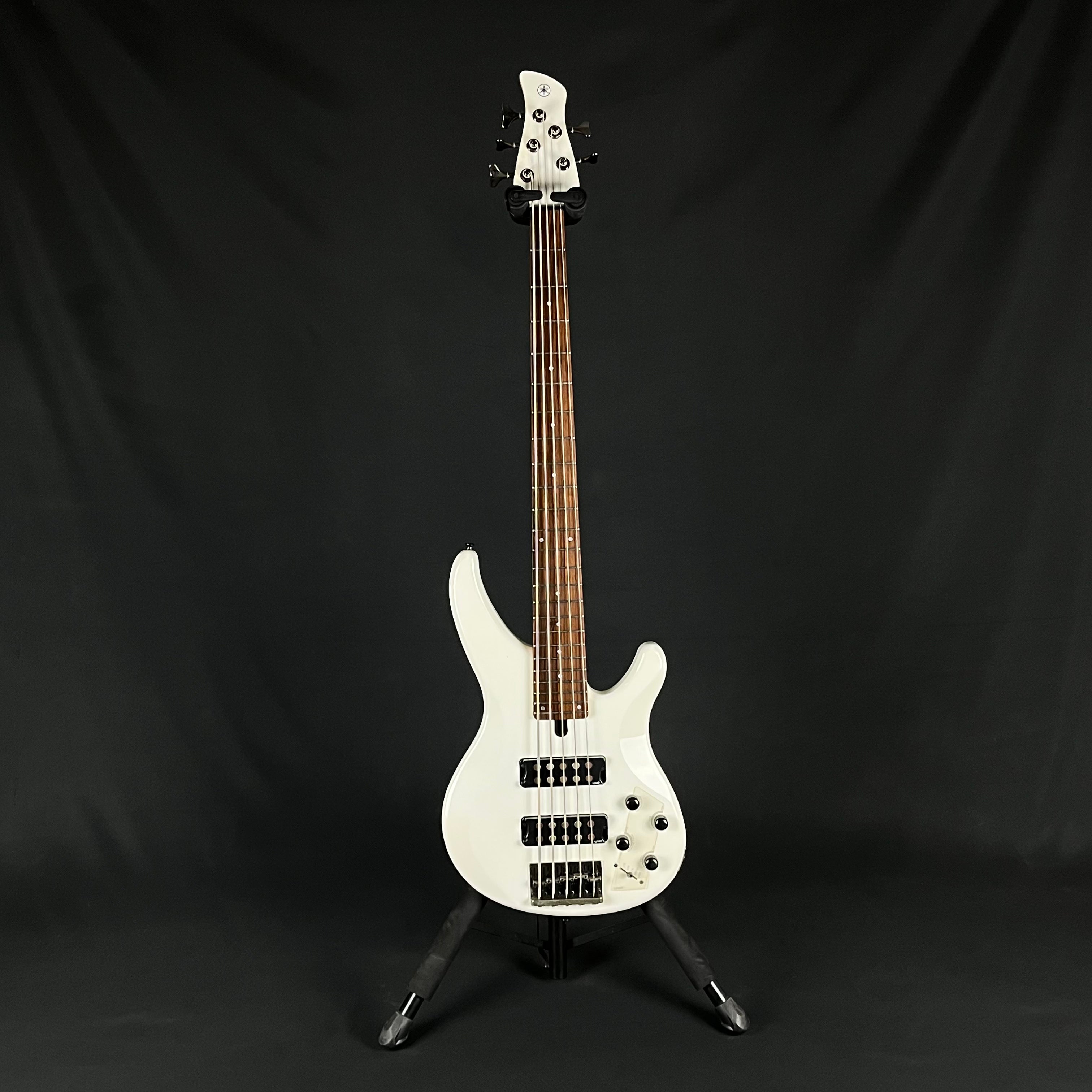 YAMAHA TRBX305 Bass