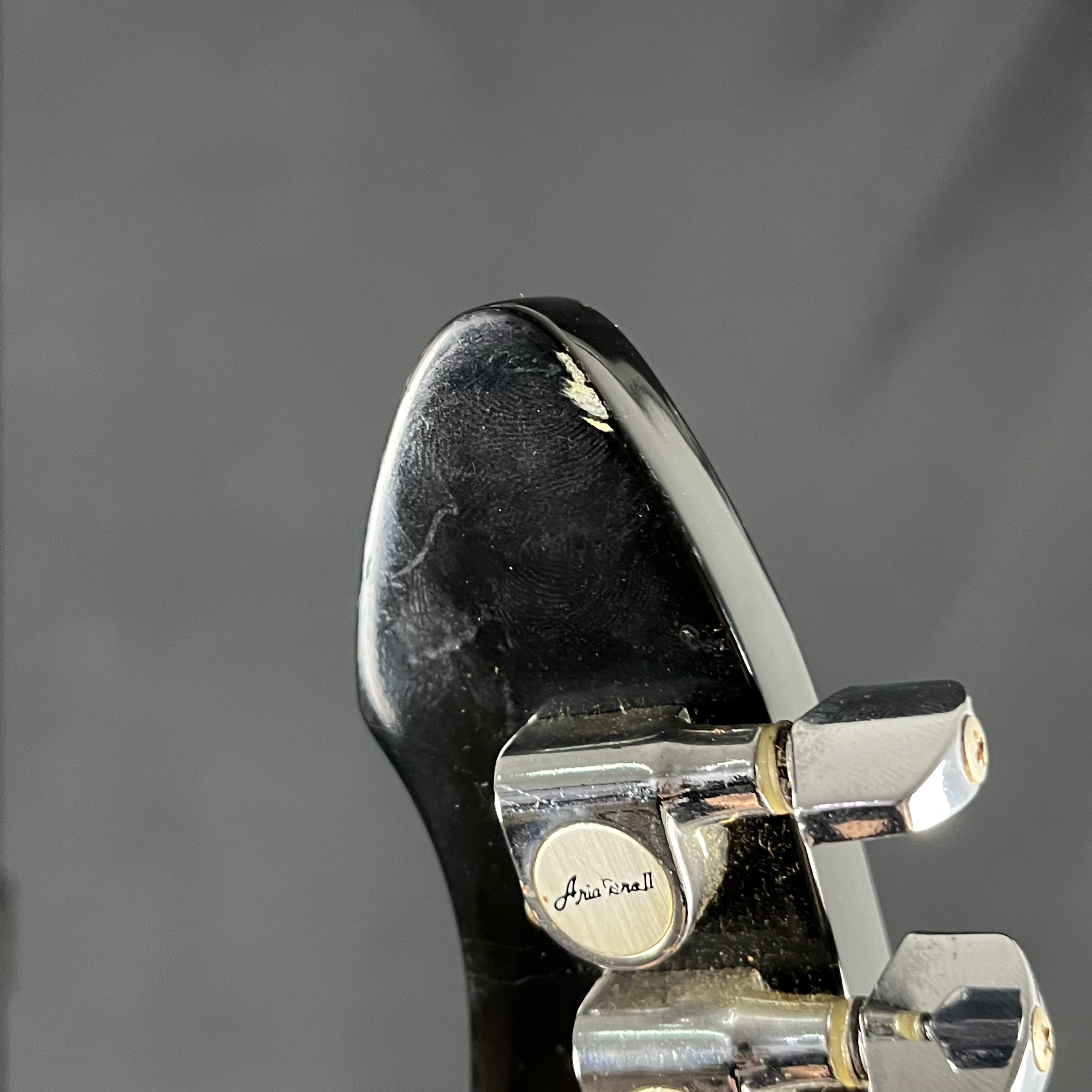 Aria Pro II Vanguard Series VA-353