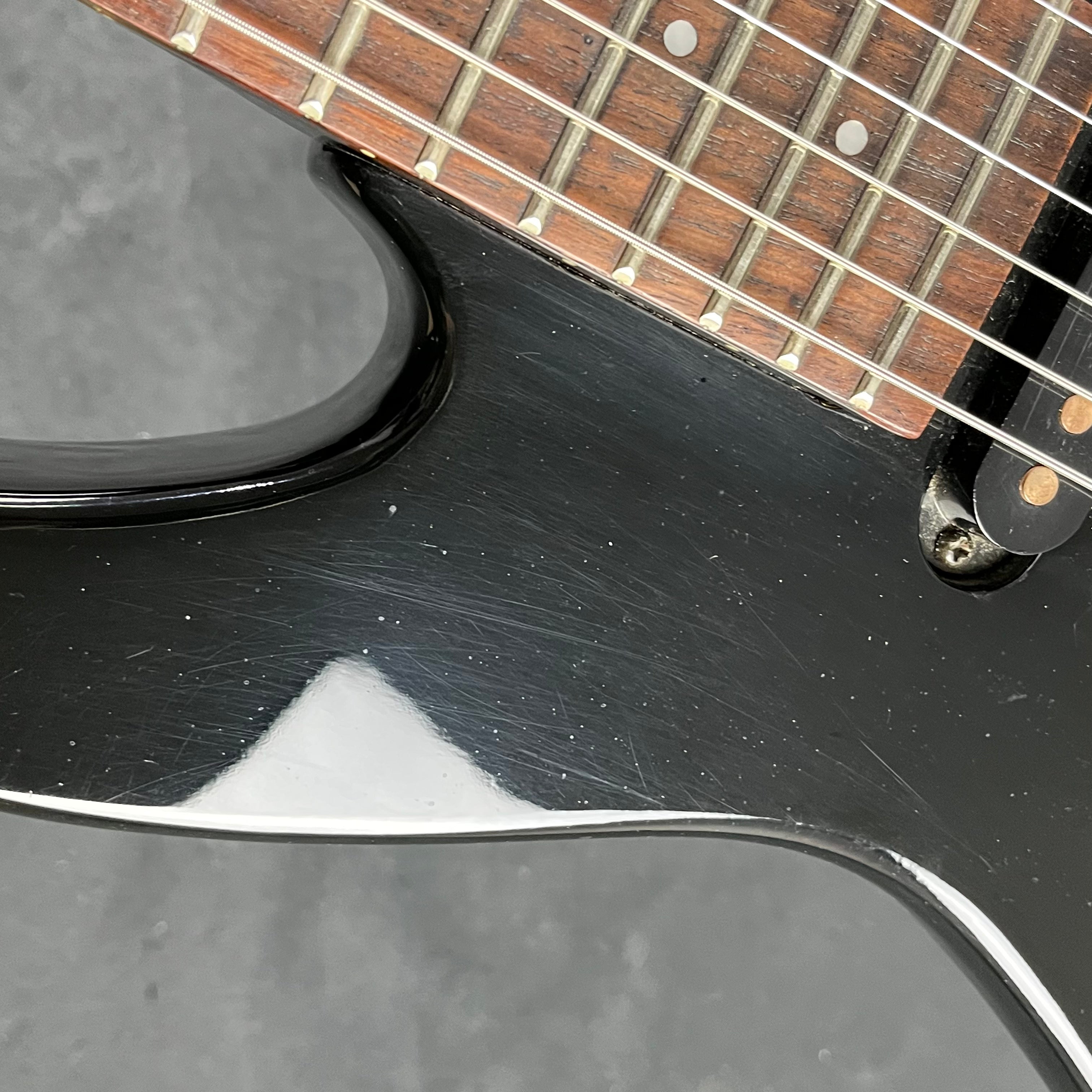 Aria Pro II Vanguard Series VA-353