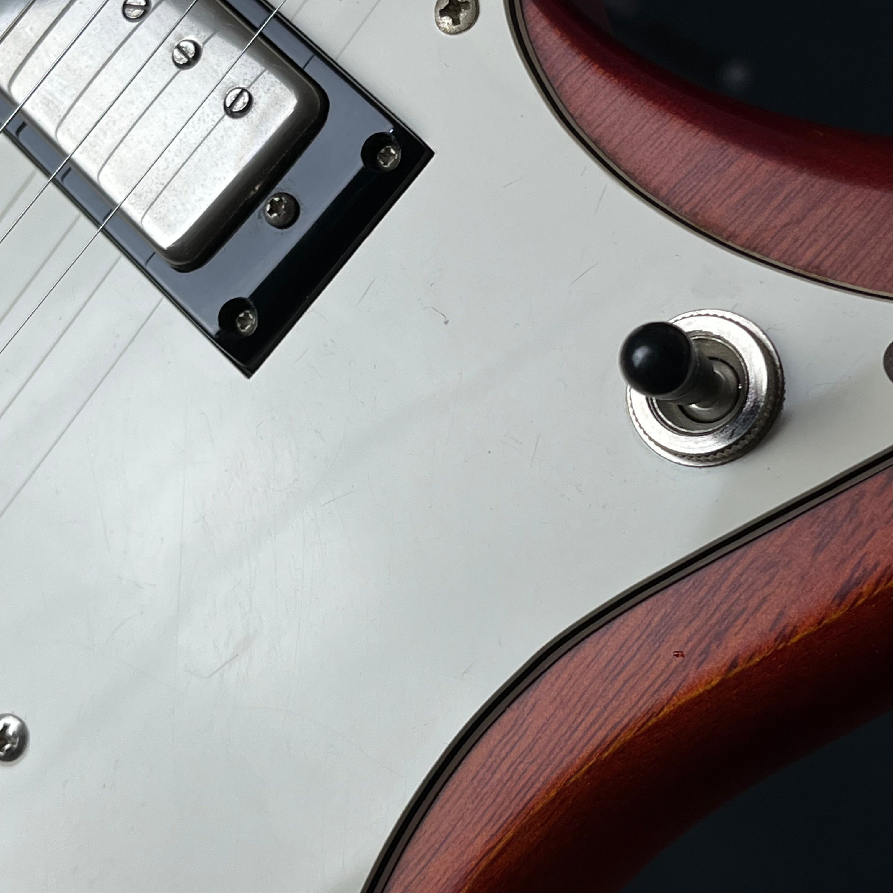 Epiphone Worn '66 Wilshire * PU Bridge Not working *