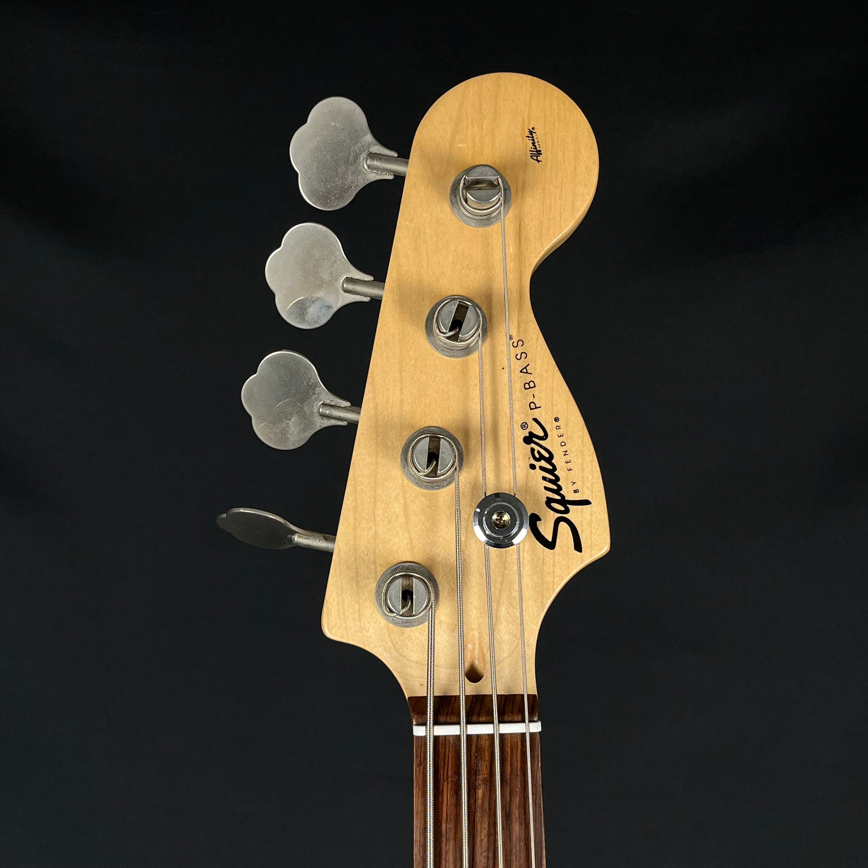 Squier Affinity Precision Bass