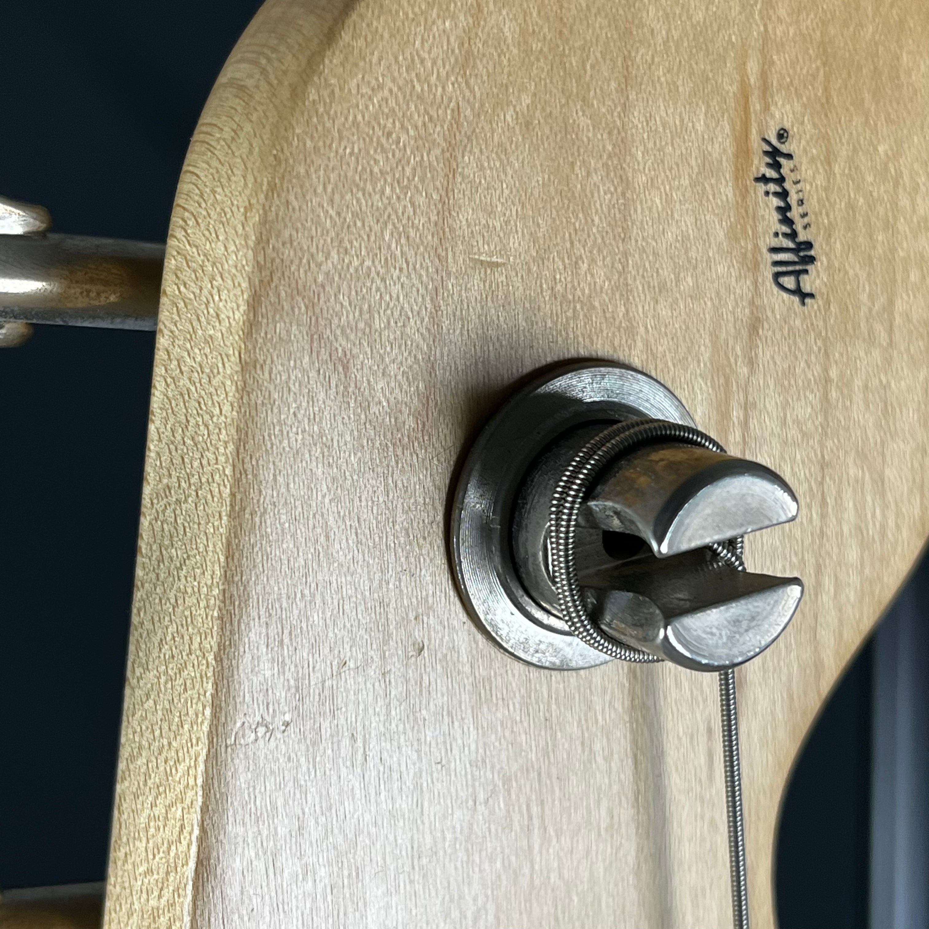 Squier Affinity Precision Bass