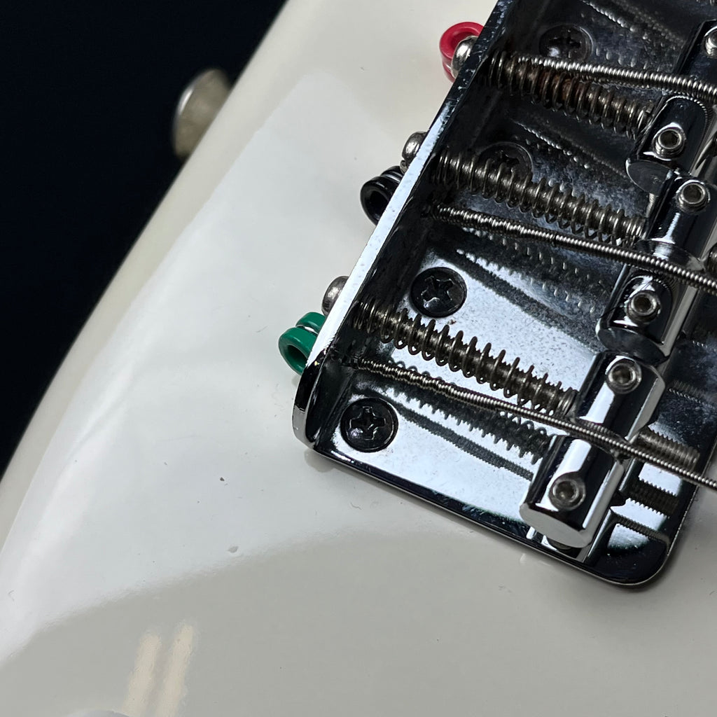 Squier Affinity Precision Bass