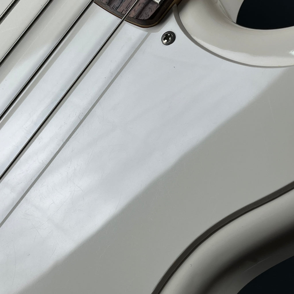 Squier Affinity Precision Bass