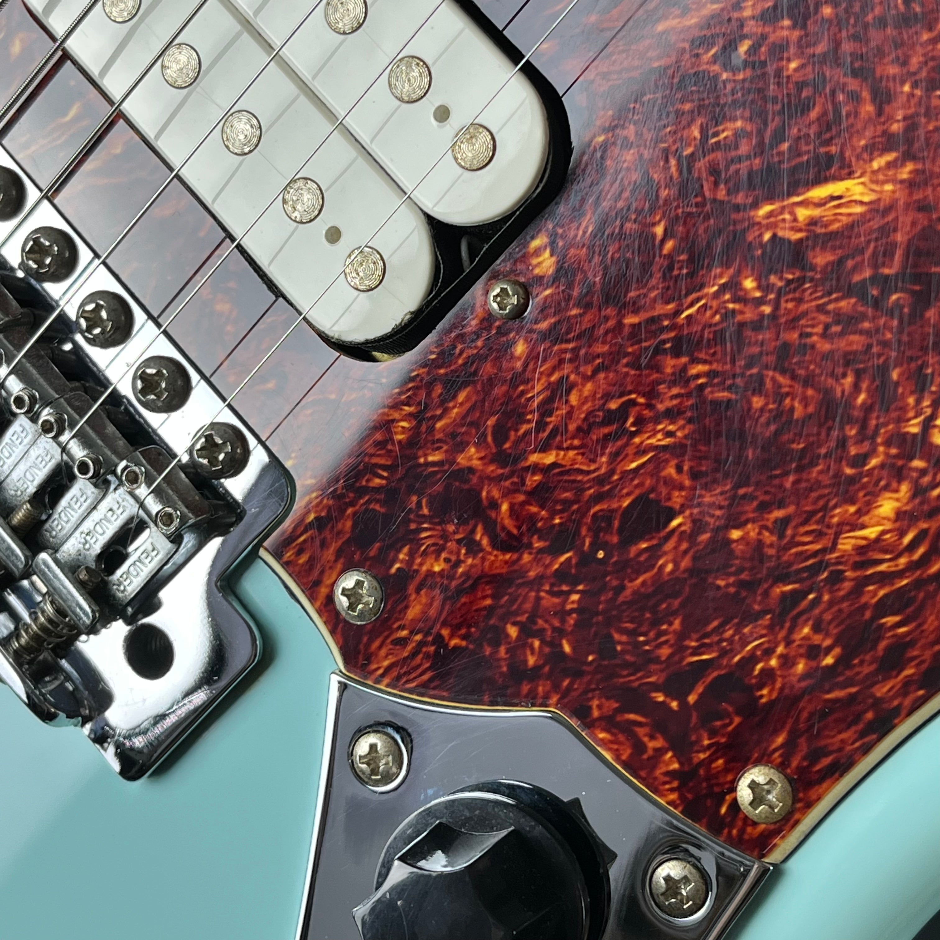 Squier Cyclone 2011 * Logo Removed *
