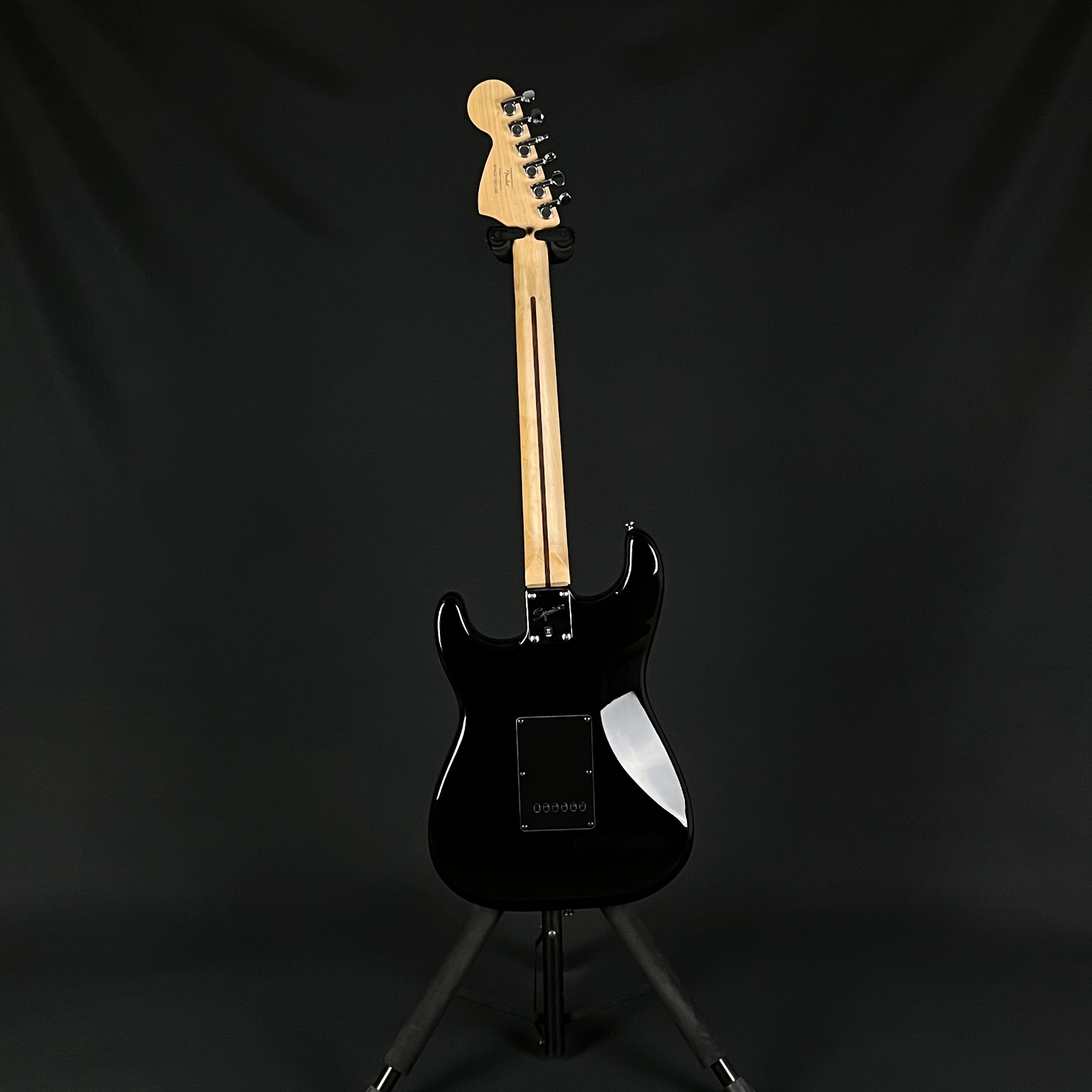 Squier Standard Stratocaster MH