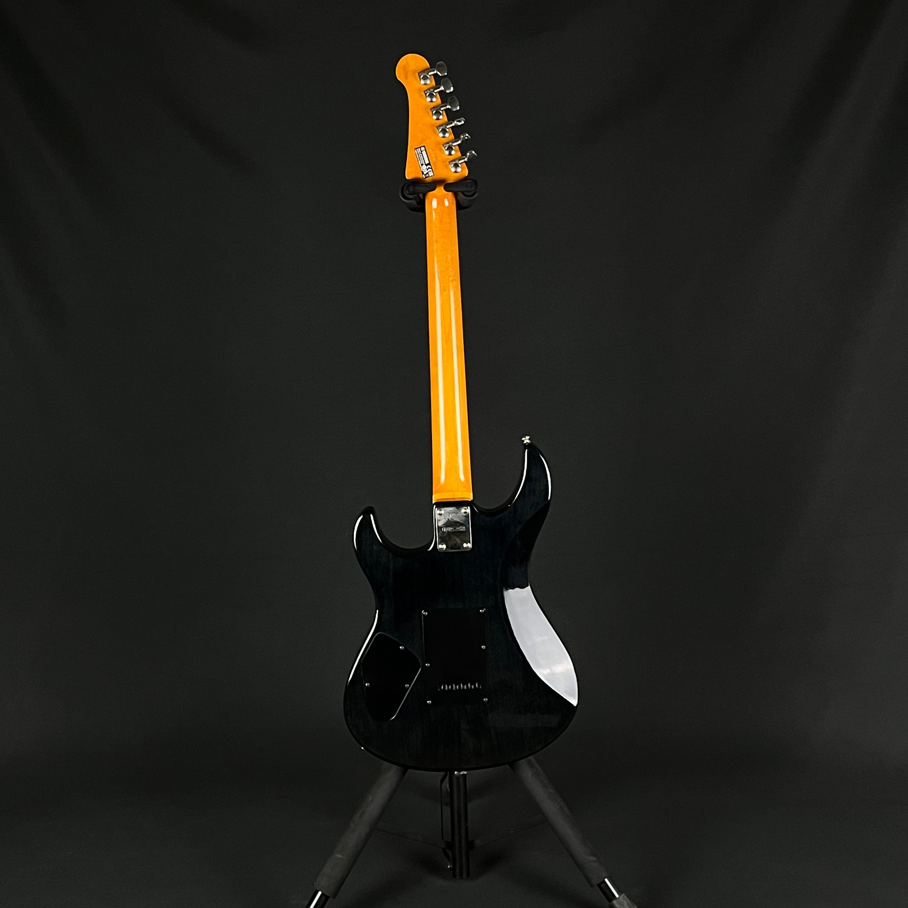 YAMAHA PAC611VFM