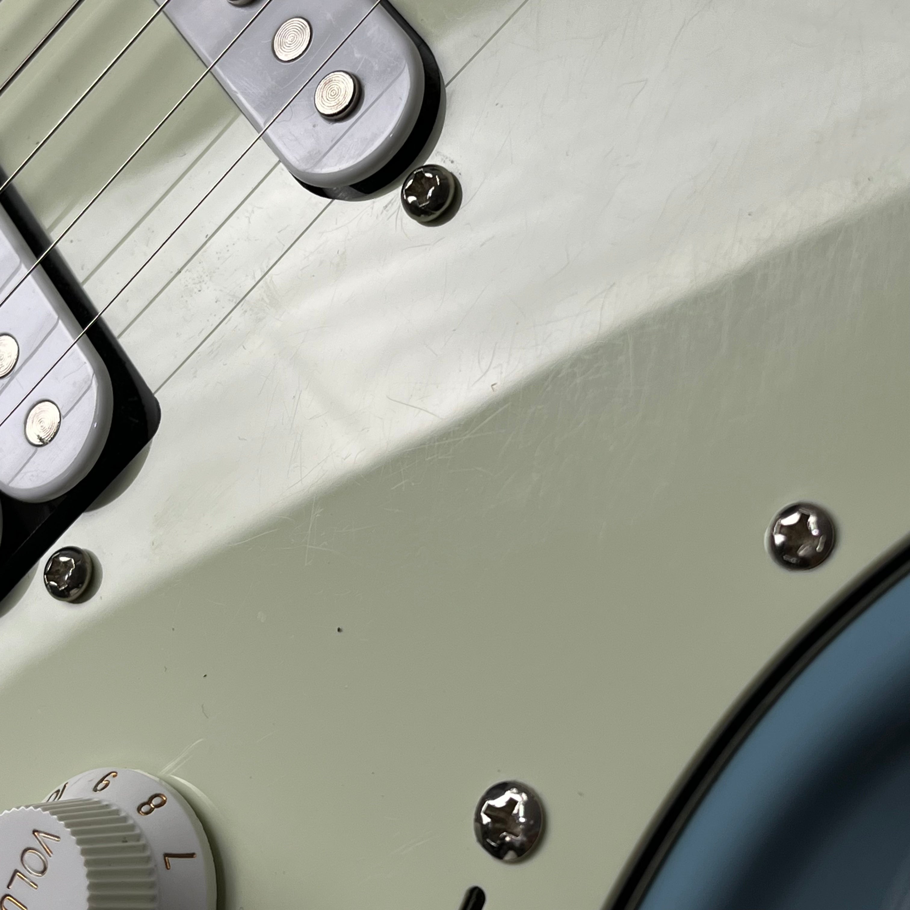 Ibanez AZES40