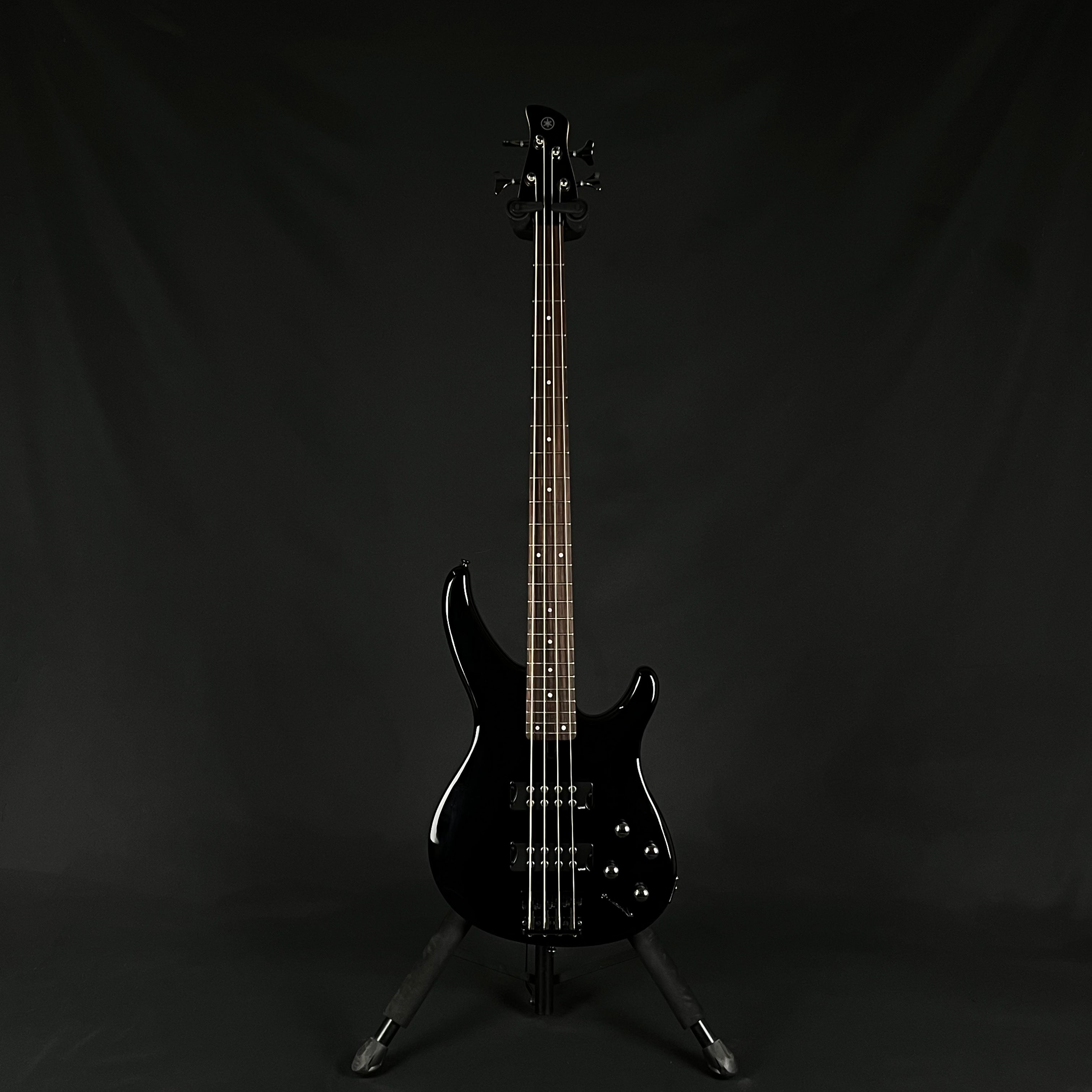 YAMAHA TRBX304 Bass
