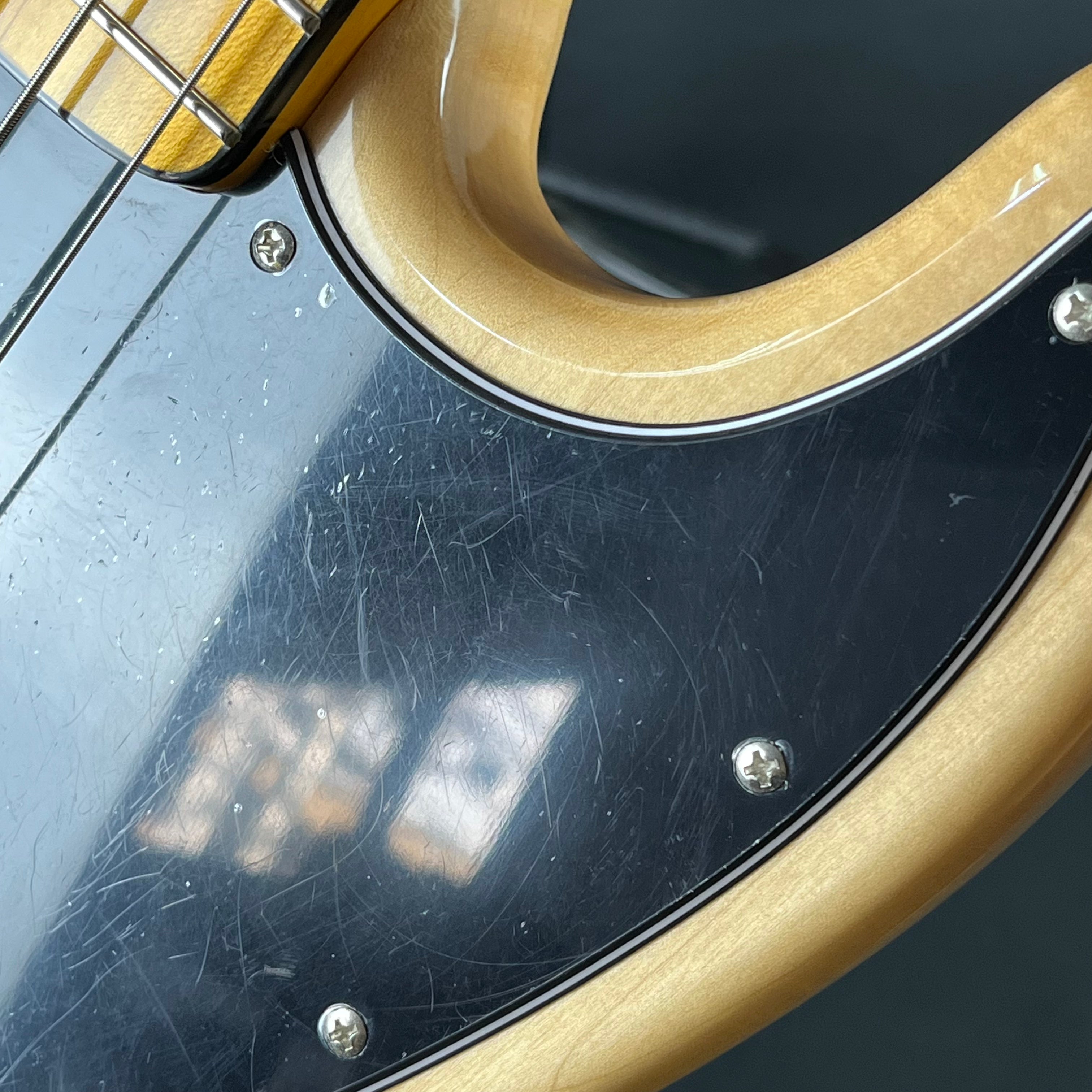 Squier Classic Vibe 70s Jazz Bass