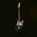 Squier Telecaster Avril Lavigne