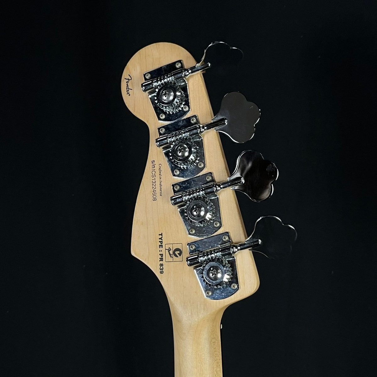 Squier Deluxe Jazz Bass-4 PR839