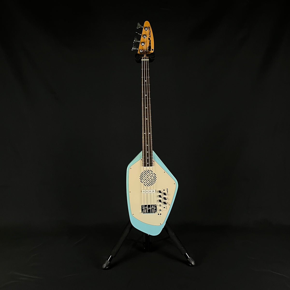VOX APACHE-2B Bass