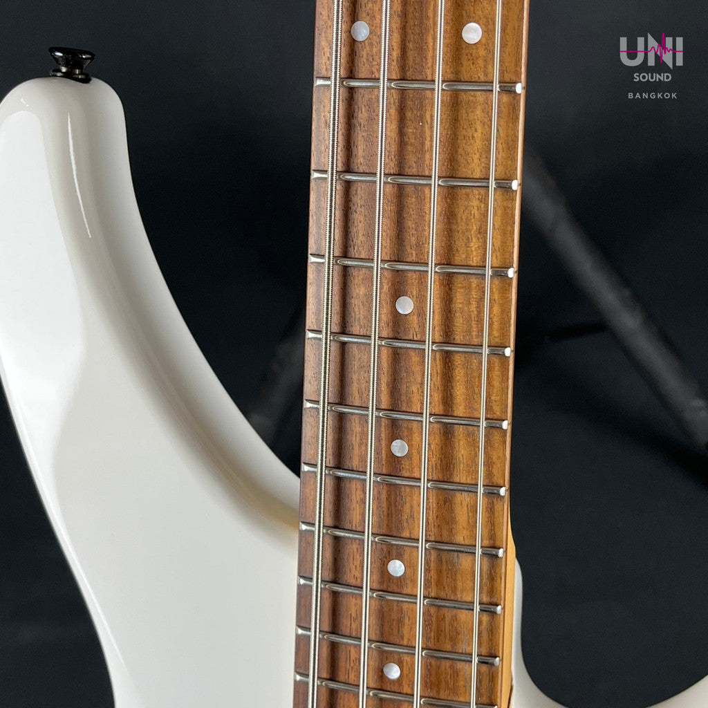 YAMAHA TRBX304 Bass - UN-38-6088